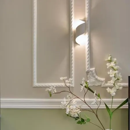 Charming New 2 Bedrooms With Aircon Апартаменты Париж